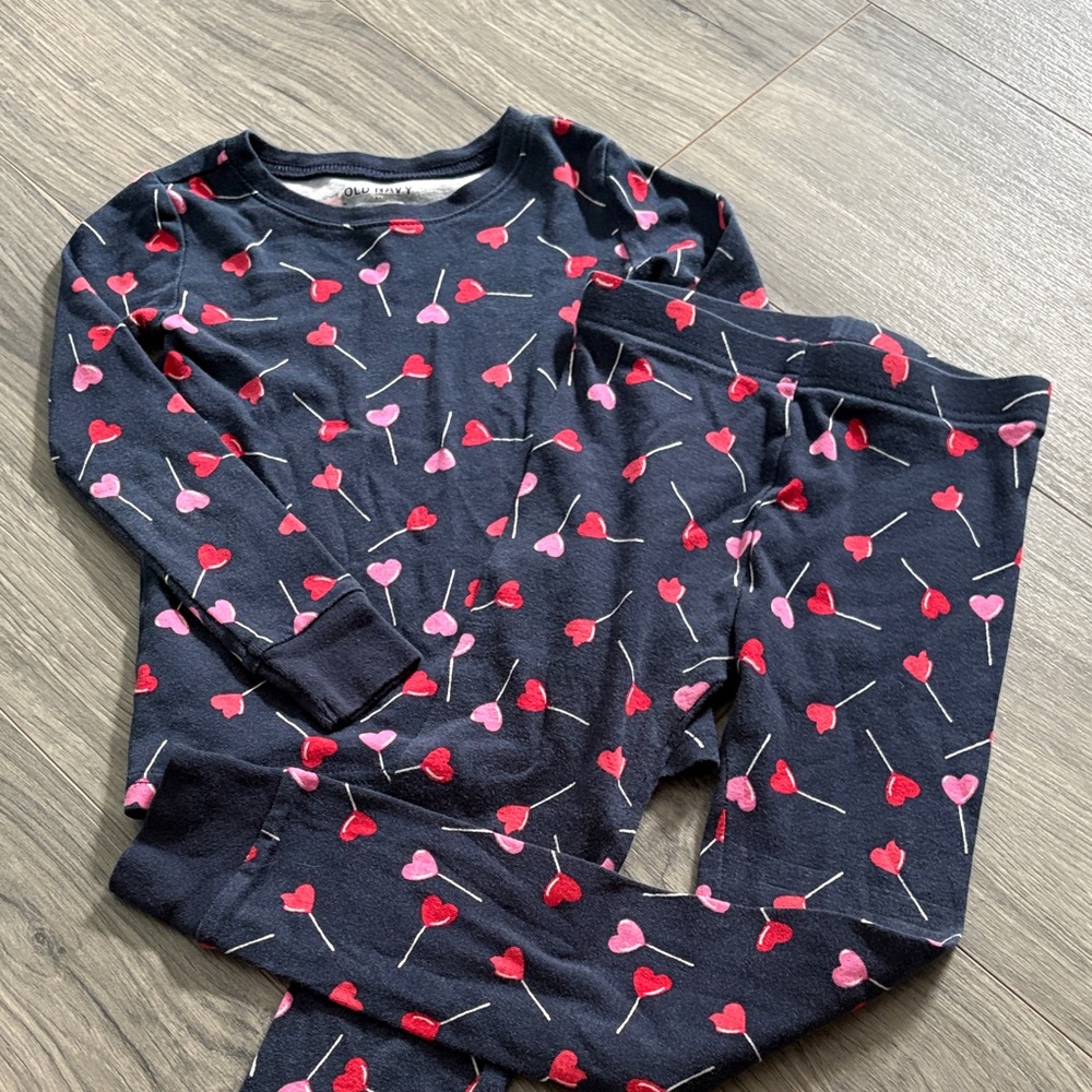 Old Navy Kids Pajama Set - Navy with Red and Pink Hearts